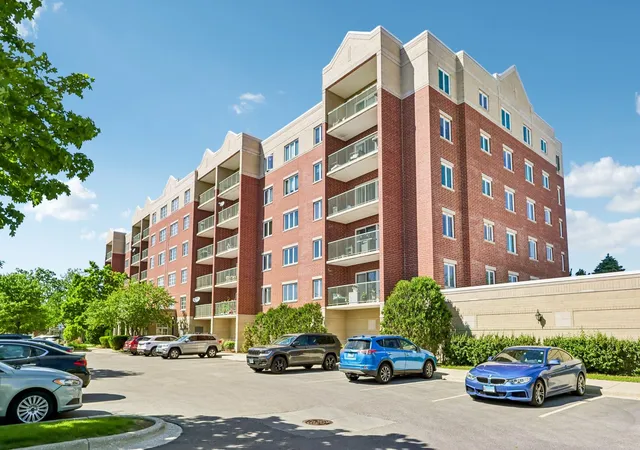 36th image of 7450 N Lincoln Ave #204, Skokie, IL 60076 | MLS# 12687609
