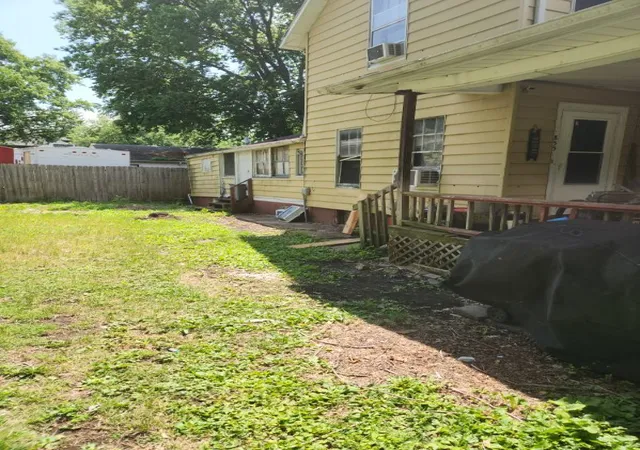 Homes for sale in Galesburg, IL | 853 N Cedar St, Galesburg, IL 61401 | MLS# 12687643