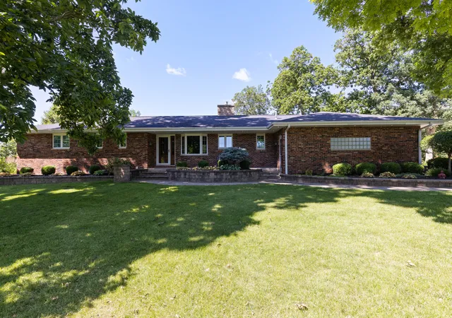 Homes for sale in Chana, IL | 1048 N Blind Rd, Chana, IL 61015 | MLS# 12687702