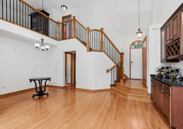 Homes for sale in Orland Park, IL | 14255 Wedgewood Glens Dr, Orland Park, IL 60462 | MLS# 12687730