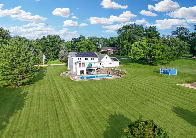 1st image of 1954 Delmar Dr, Freeport, IL 61032 | MLS# 12687731