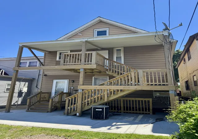 Homes for sale in Chicago, IL | 13226 S Burley Ave, Chicago, IL 60633 | MLS# 12687754