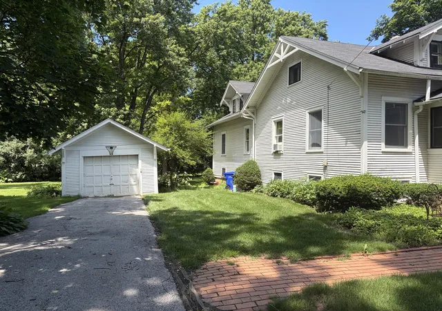 6th image of 240 Hill Ave, Glen Ellyn, IL 60137 | MLS# 12687765