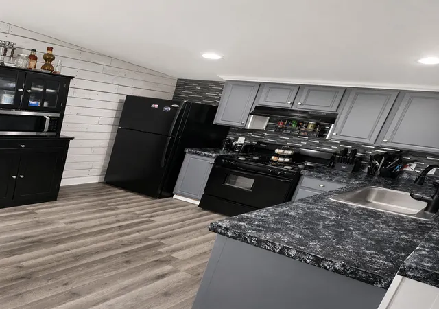 Photo 3 of Manufactured home for sale at 300 E Spencer St #10, Dwight, IL 60420 | MLS# 12687805 | Listing updated on 2026-10-20
