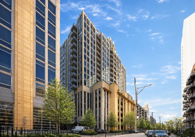Homes for sale in Chicago, IL | 720 N Larrabee St #1711, Chicago, IL 60654 | MLS# 12687809