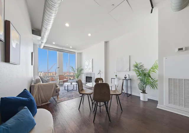 Homes for sale in Chicago, IL | 720 N Larrabee St #1711, Chicago, IL 60654 | MLS# 12687809