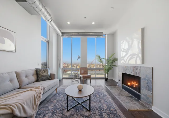 Homes for sale in Chicago, IL | 720 N Larrabee St #1711, Chicago, IL 60654 | MLS# 12687809