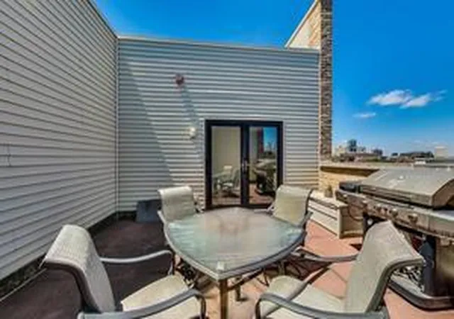15th image of 1050 W Hubbard St #1E, Chicago, IL 60622 | MLS# 12687865