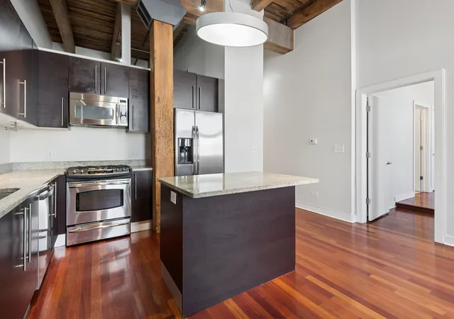 4th image of 1050 W Hubbard St #1E, Chicago, IL 60622 | MLS# 12687865