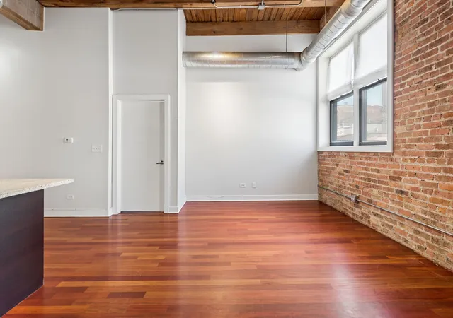5th image of 1050 W Hubbard St #1E, Chicago, IL 60622 | MLS# 12687865