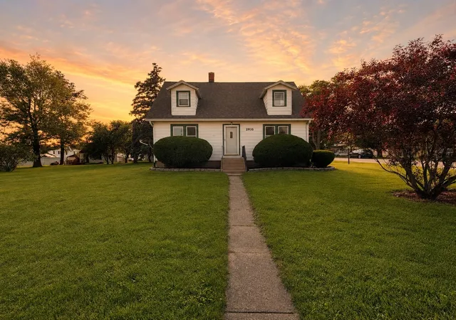 Homes for sale in Seward, IL | 2935 Tracy St, Seward, IL 61077 | MLS# 12687869