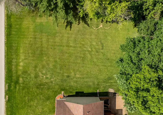 Homes for sale in Poplar Grove, IL | 411 Ne Staffordshire Dr Se, Poplar Grove, IL 61065 | MLS# 12687895