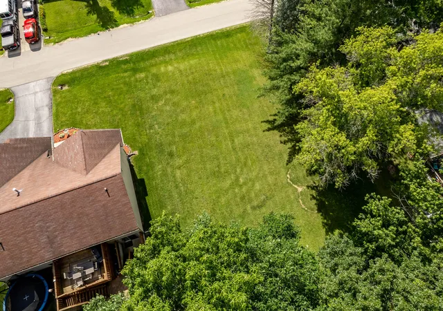 Homes for sale in Poplar Grove, IL | 411 Ne Staffordshire Dr Se, Poplar Grove, IL 61065 | MLS# 12687895