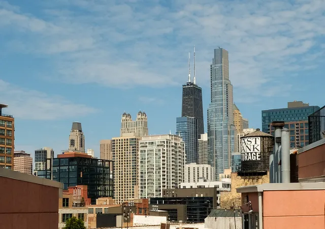 Homes for sale in Chicago, IL | 550 N Kingsbury St #111, Chicago, IL 60654 | MLS# 12687897