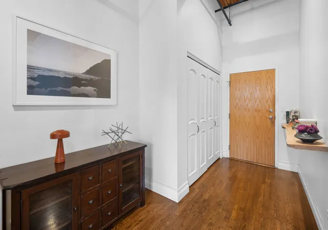 Homes for sale in Chicago, IL | 550 N Kingsbury St #111, Chicago, IL 60654 | MLS# 12687897
