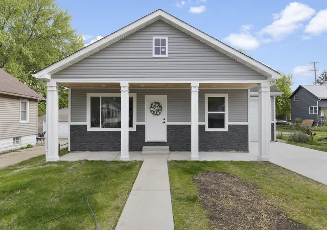 1st image of 1212 Lincoln Ave, Rockford, IL 61102 | MLS# 12687911