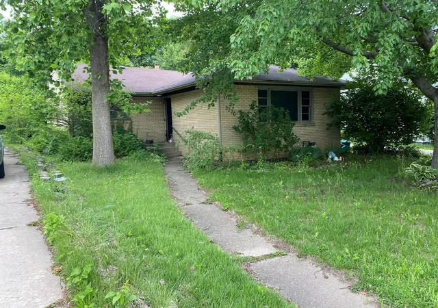 Homes for sale in Rockford, IL | 3220 Maryland Rd, Rockford, IL 61108 | MLS# 12687923