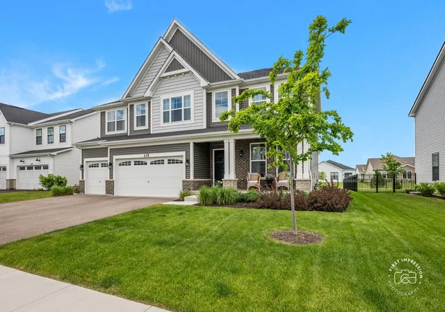 2nd image of 115 Piper Glen Ave, Oswego, IL 60543 | MLS# 12687971