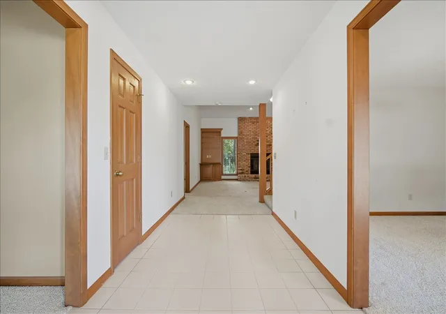 Homes for sale in Bloomington, IL | 2 Stetson Dr, Bloomington, IL 61701 | MLS# 12688024