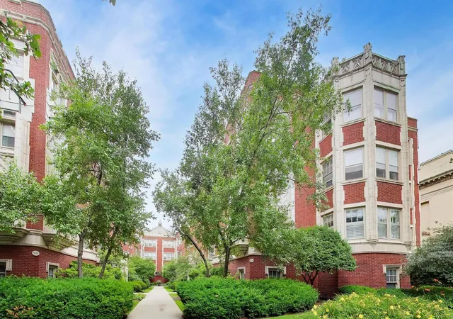 Homes for sale in Oak Park, IL | (Undisclosed), Oak Park, IL 60302 | MLS# 12688032