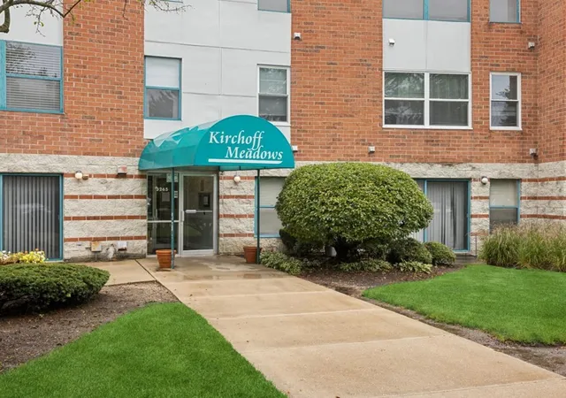 2nd image of 3265 Kirchoff Rd #217, Rolling Meadows, IL 60008 | MLS# 12688060