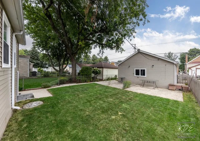15th image of 5915 W Roscoe St, Chicago, IL 60634 | MLS# 12688071