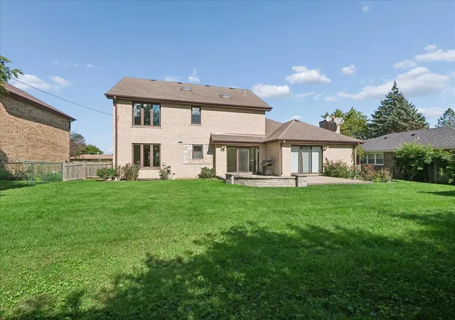 Photo 3 of Single family home for sale at 345 W Dempster St, Des Plaines, IL 60016 | MLS# 12688078 | Listing updated on 2026-10-07