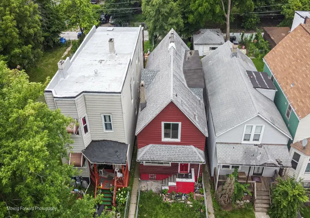 Homes for sale in Chicago, IL | 6942 S Eggleston Ave, Chicago, IL 60621 | MLS# 12688085