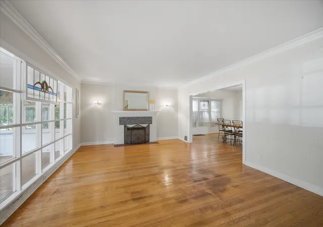 Photo 3 of Single family home for sale at 404 S Brainard Ave, La Grange, IL 60525 | MLS# 12688130 | Listing updated on 2026-09-27