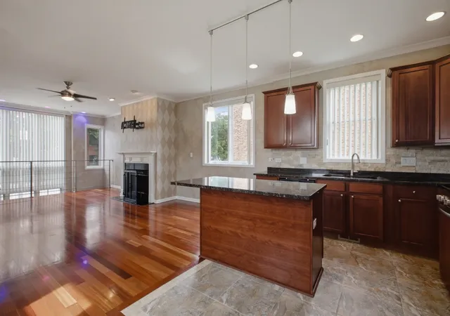Photo 3 of Condo for sale at 2539 W Warren Blvd #1, Chicago, IL 60612 | MLS# 12688186 | Listing updated on 2026-09-12
