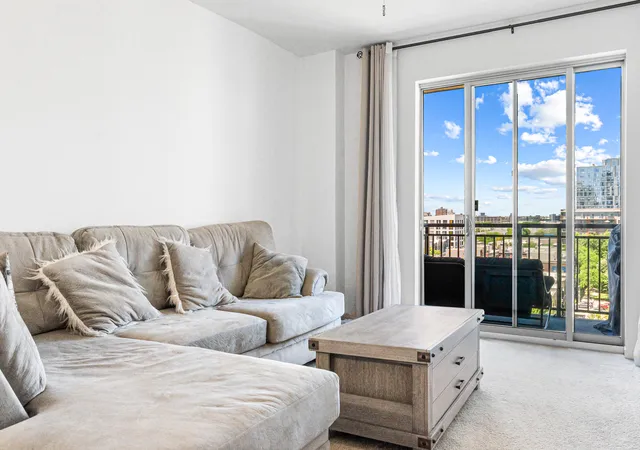 Homes for sale in Chicago, IL | 437 W Division St #814, Chicago, IL 60610 | MLS# 12688191