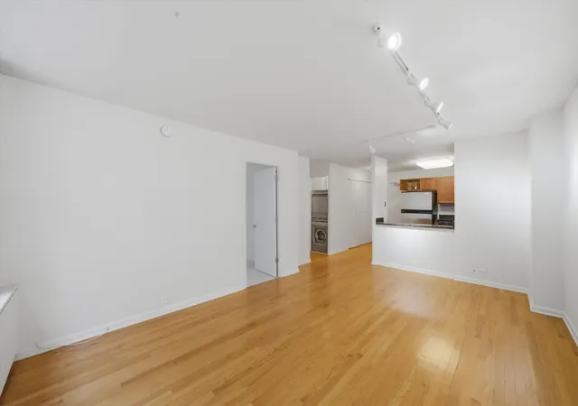 Homes for sale in Chicago, IL | 222 E Pearson St #707, Chicago, IL 60611 | MLS# 12688210