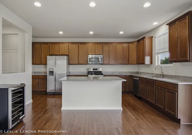 5th image of 4212 Fraser Cir, Naperville, IL 60564 | MLS# 12688227