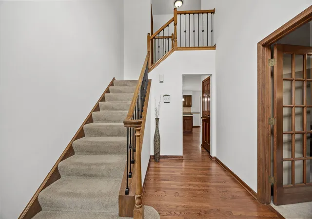 Photo 3 of Single family home for sale at 3925 Biltmore Rd, Downers Grove, IL 60515 | MLS# 12688240 | Listing updated on 2026-09-24