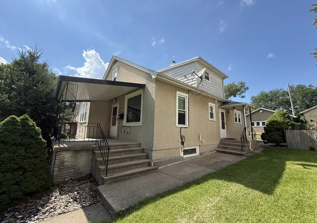 2nd image of 304 E Minnesota St, Spring Valley, IL 61362 | MLS# 12688291