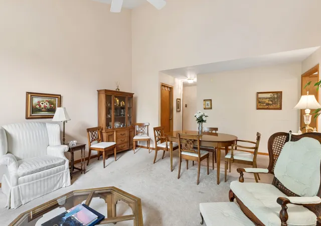 Homes for sale in Orland Park, IL | 11135 Shenandoah Dr, Orland Park, IL 60467 | MLS# 12688293