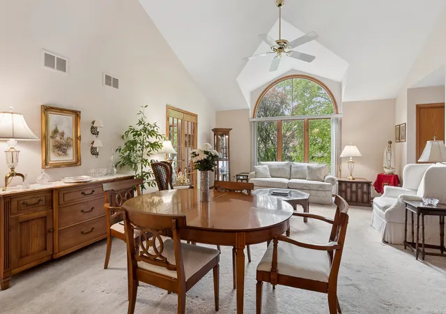 Homes for sale in Orland Park, IL | 11135 Shenandoah Dr, Orland Park, IL 60467 | MLS# 12688293