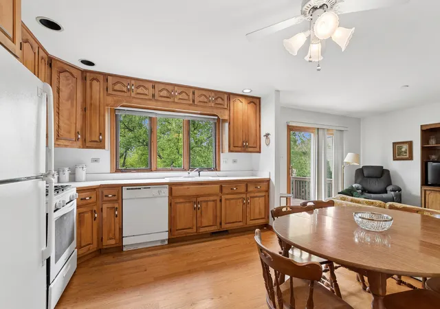 Homes for sale in Orland Park, IL | 11135 Shenandoah Dr, Orland Park, IL 60467 | MLS# 12688293