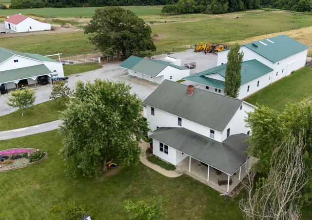 Homes for sale in Belle Rive, IL | 17057 E Saddle Club Rd, Belle Rive, IL 62810 | MLS# 12688302
