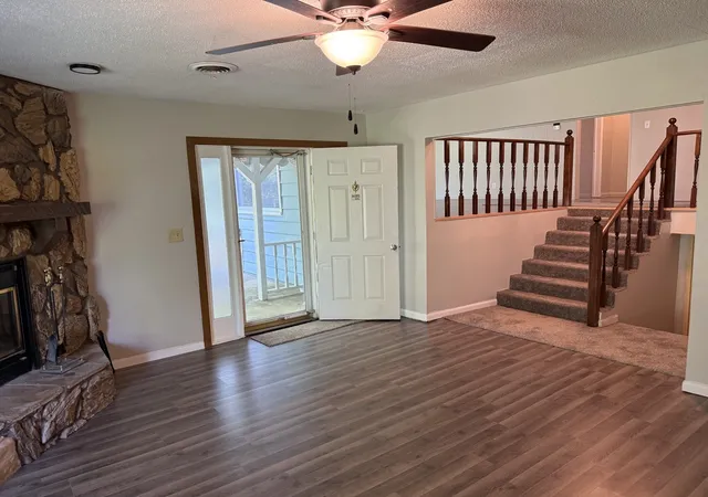 Photo 3 of Single family home for sale at 19309 Corinth Rd, Pittsburg, IL 62974 | MLS# 12688313 | Listing updated on 2026-08-27