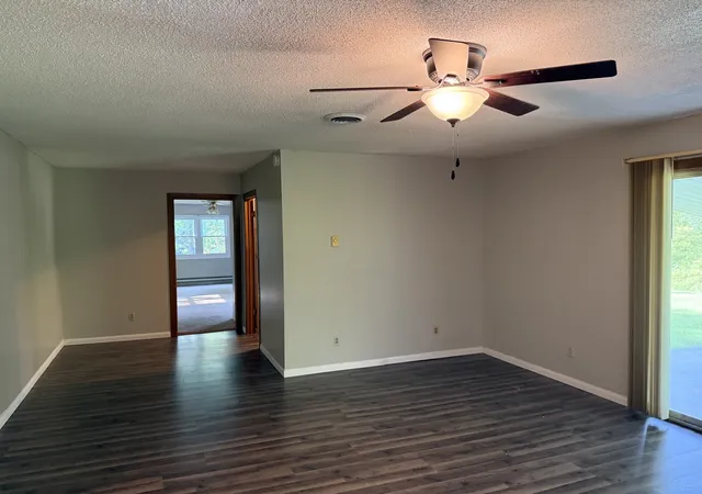 Photo 4 of Single family home for sale at 19309 Corinth Rd, Pittsburg, IL 62974 | MLS# 12688313 | Listing updated on 2026-08-27
