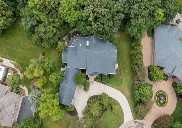 2nd image of 3 Hillburn Ct, North Barrington, IL 60010 | MLS# 12688325