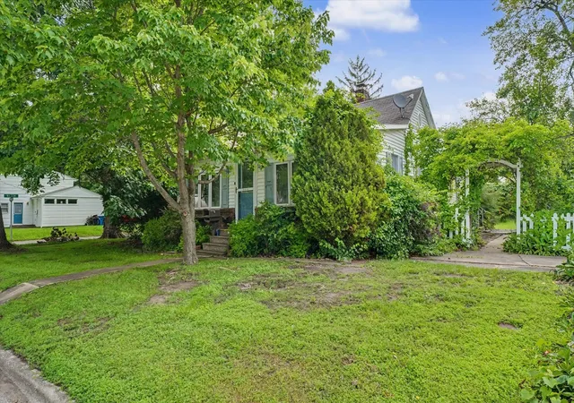Homes for sale in Monticello, IL | 303 E Wilson St, Monticello, IL 61856 | MLS# 12688330