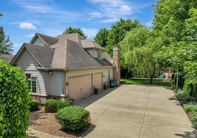 Homes for sale in Bourbonnais, IL | 1169 Coyote Run, Bourbonnais, IL 60914 | MLS# 12688338