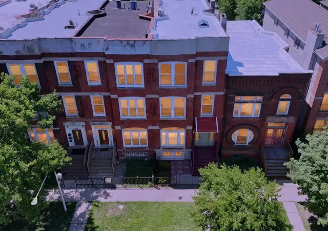Photo 3 of Multi family home for sale at 3169 W Monroe St, Chicago, IL 60612 | MLS# 12688339 | Listing updated on 2026-10-08