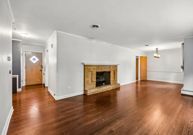 Homes for sale in Park Ridge, IL | 1620 Courtland Ave, Park Ridge, IL 60068 | MLS# 12688370