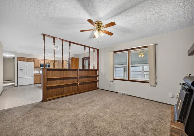 Homes for sale in Belvidere, IL | 130 Andrews Dr, Belvidere, IL 61008 | MLS# 12688392