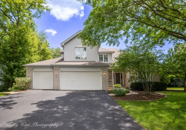 Homes for sale in Batavia, IL | 1644 Derby Dr, Batavia, IL 60510 | MLS# 12688472