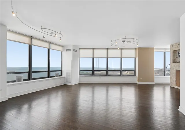 2nd image of 600 N Lake Shore Dr #1305, Chicago, IL 60611 | MLS# 12688483