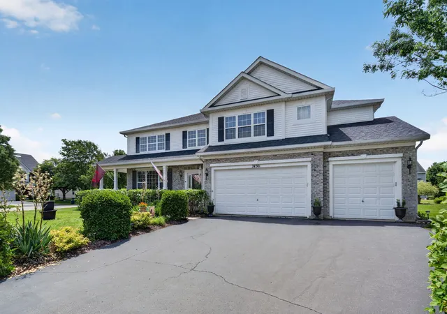 2nd image of 24501 Bay Creek Ln, Plainfield, IL 60586 | MLS# 12688588